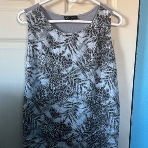 Diane Gilman Gray and Black Leaf Print Sleeveless Top